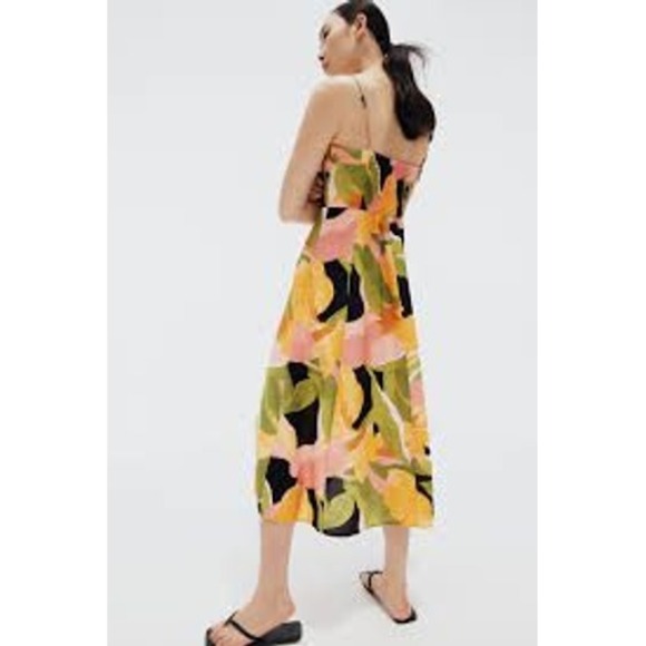 NWT H&M Size XL Floral Print Sundress Sleeveless Casual Summer Dress Colorful - Picture 2 of 8